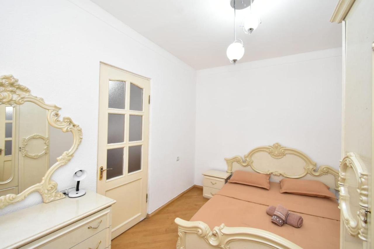 Guesthouses Opera Jerevan Eksteriør billede